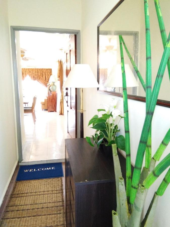Ainis Guest House In Vista Amani Condominium Kuala Lumpur Eksteriør billede