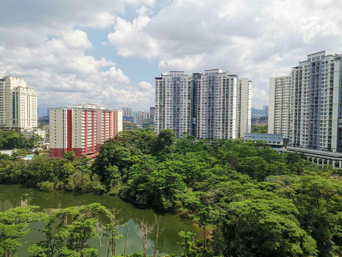 Ainis Guest House In Vista Amani Condominium Kuala Lumpur Eksteriør billede