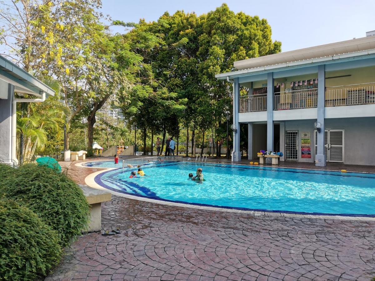 Ainis Guest House In Vista Amani Condominium Kuala Lumpur Eksteriør billede